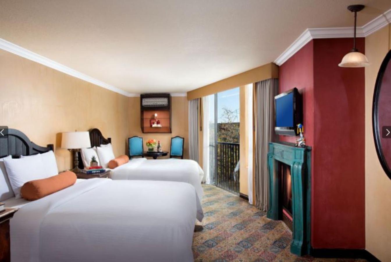 Petit Ermitage (Adults Only) Hotel Los Angeles Exterior photo